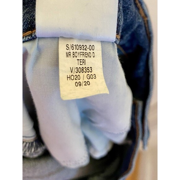 Old Navy Jeans Mid Rise Boyfriend Crop Womens Size 16 Teri Medium Wash Stretch - Picture 7 of 7